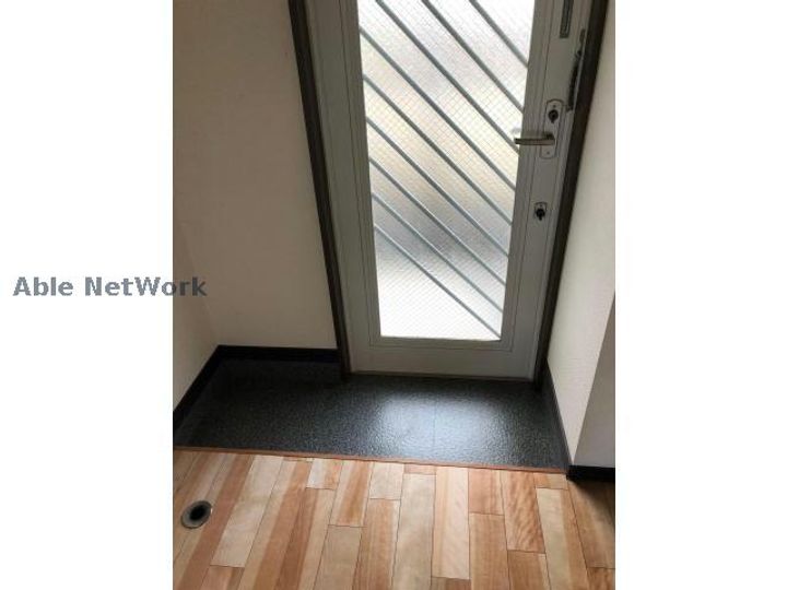 愛知県高浜市春日町3(アパート)の賃貸物件の玄関