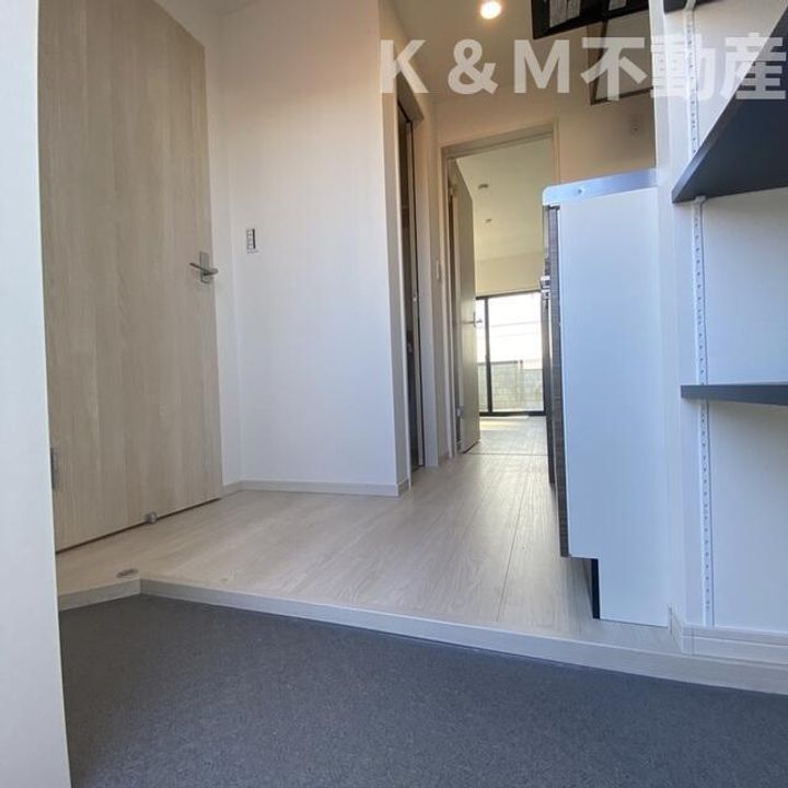 MELDIA新松戸の玄関