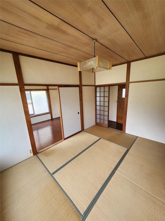 マルコウ荘の内装
