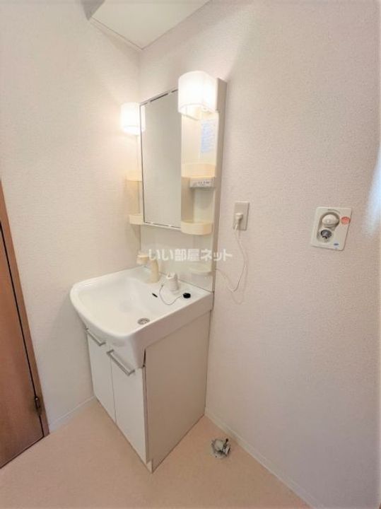 イーハトーブの内装