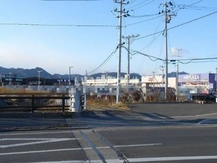 セシボンの周辺