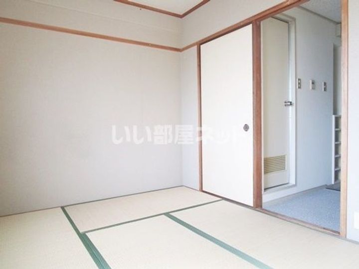 和歌山県和歌山市和歌浦西2(アパート)の賃貸物件の居間