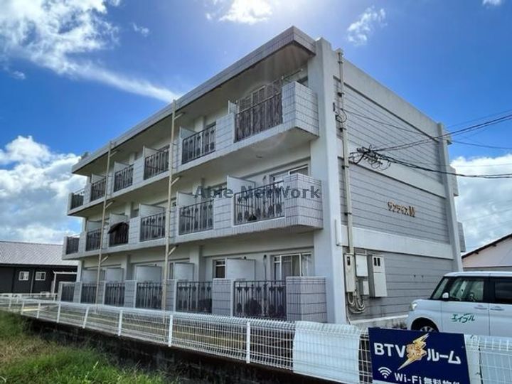 宮崎県都城市郡元町(マンション)の賃貸物件の外観