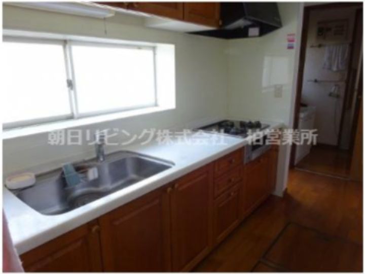 千葉県柏市西原4(一戸建)の賃貸物件のキッチン