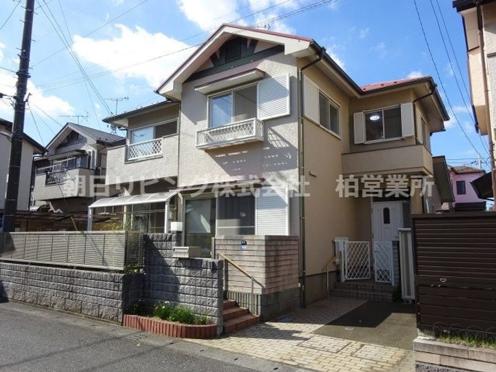 千葉県柏市西原4(一戸建)の賃貸物件の外観