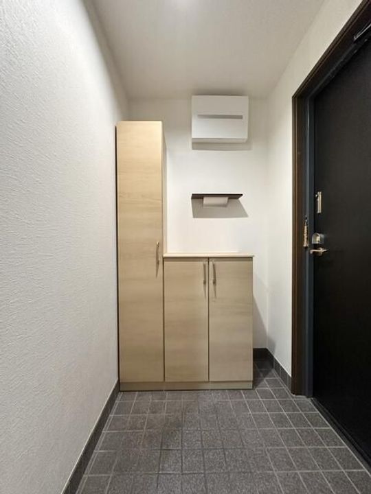 東京都世田谷区代田1(マンション)の賃貸物件の玄関