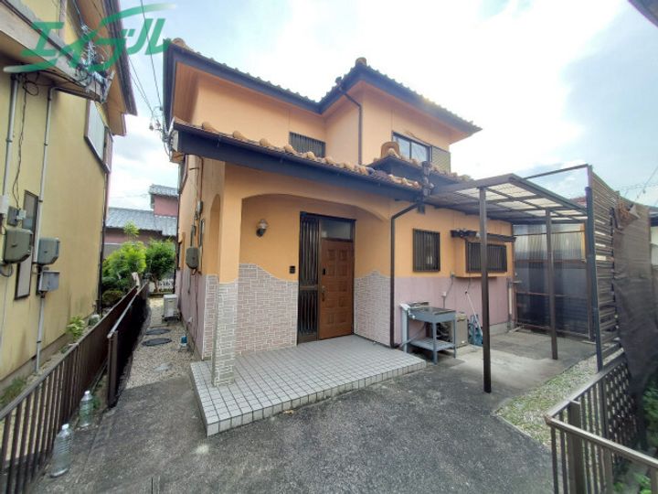 三重県四日市市ときわ4(一戸建)の賃貸物件の外観