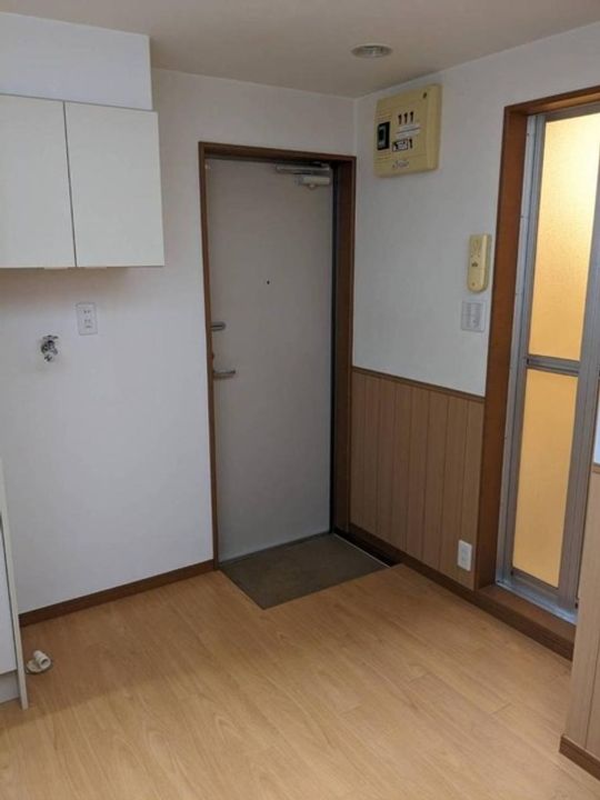 ライフピアモナークの玄関