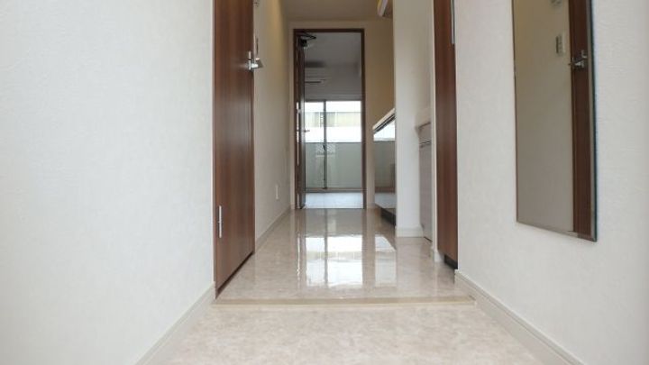 大阪府大阪市福島区吉野4(マンション)の賃貸物件の玄関