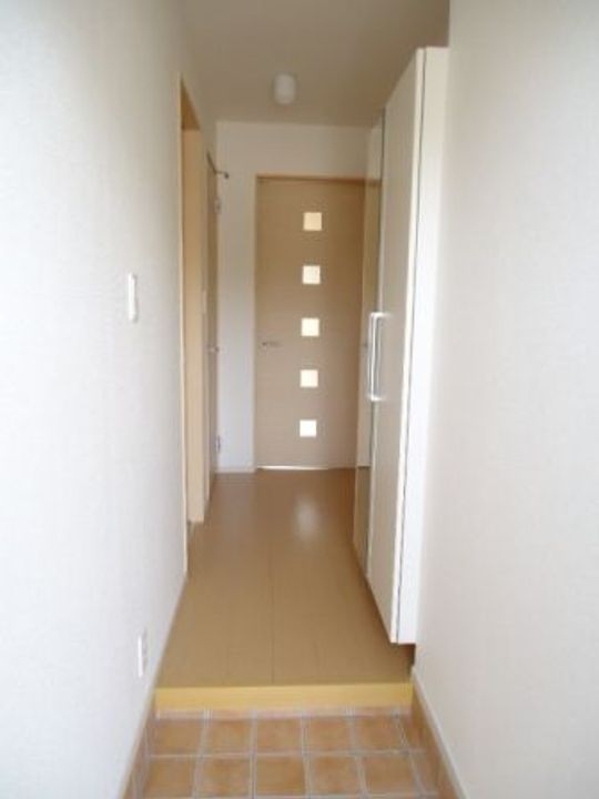 レセーナの玄関