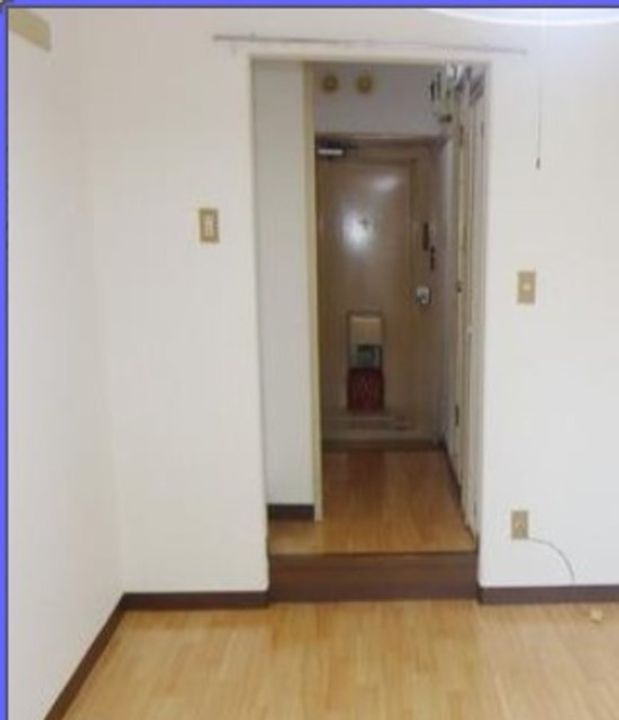 ストークレジデンス・ナカザワの居間