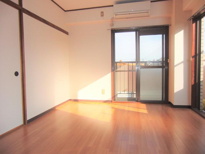 新明ハイムの内装