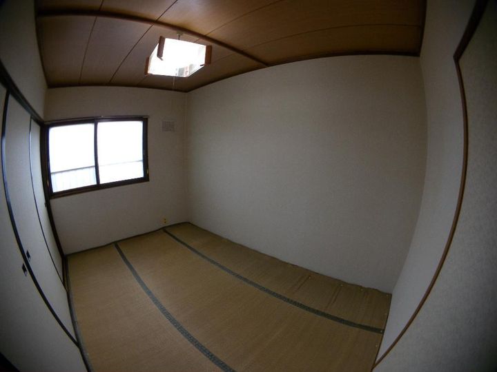 佐藤ハイツの居間