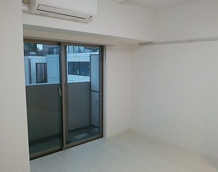 東京都千代田区神田神保町1(マンション)の賃貸物件の居間