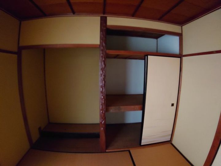 坂上文化の内装