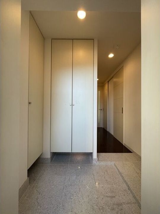 愛知県名古屋市千種区御棚町2(マンション)の賃貸物件の玄関