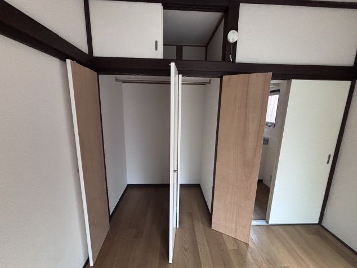 深山コーポの内装