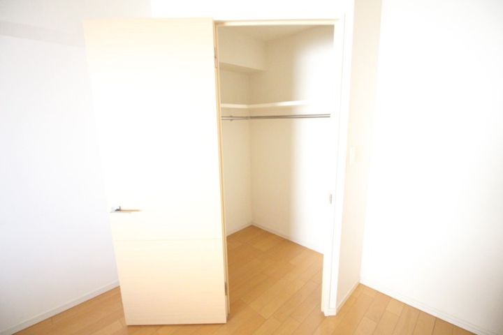 ウェルリバービュー天神の内装