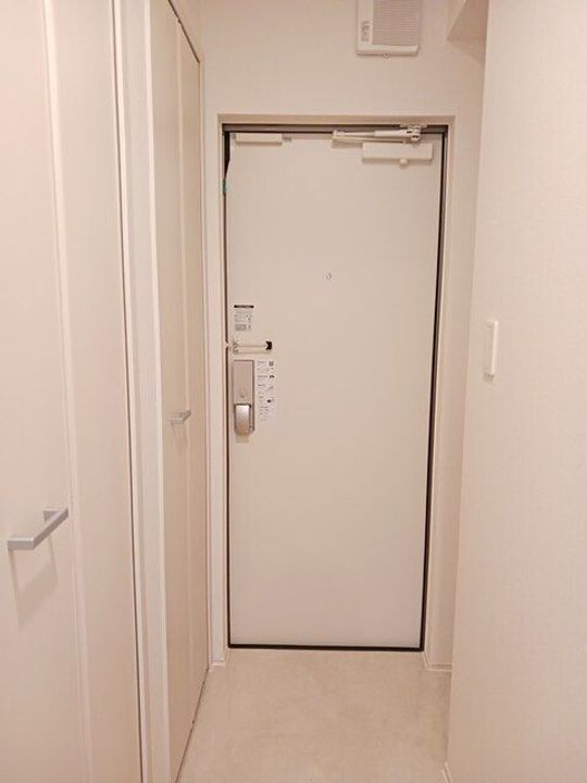 神奈川県相模原市中央区南橋本1(アパート)の賃貸物件の玄関