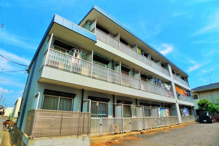 ロイヤルハイツ東所沢の地図