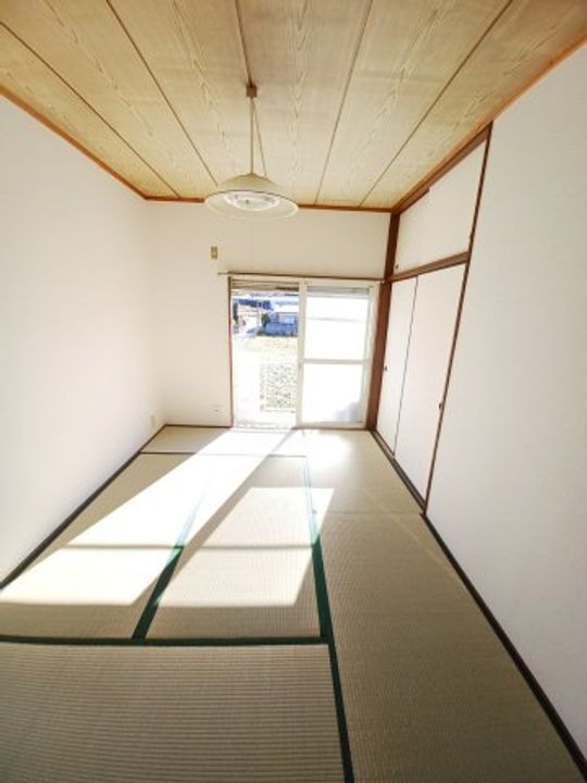クレイドル青山の居間