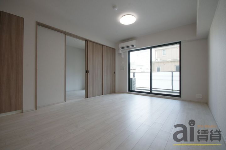 東京都武蔵野市境2の賃貸マンションの居間