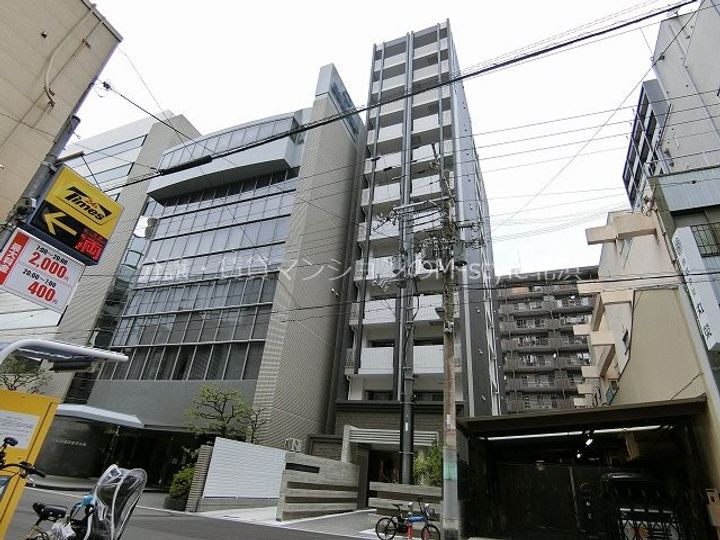 ファーストフィオーレ本町イーストIIの外観