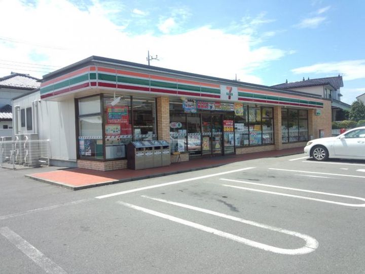 ル・シェルNの周辺