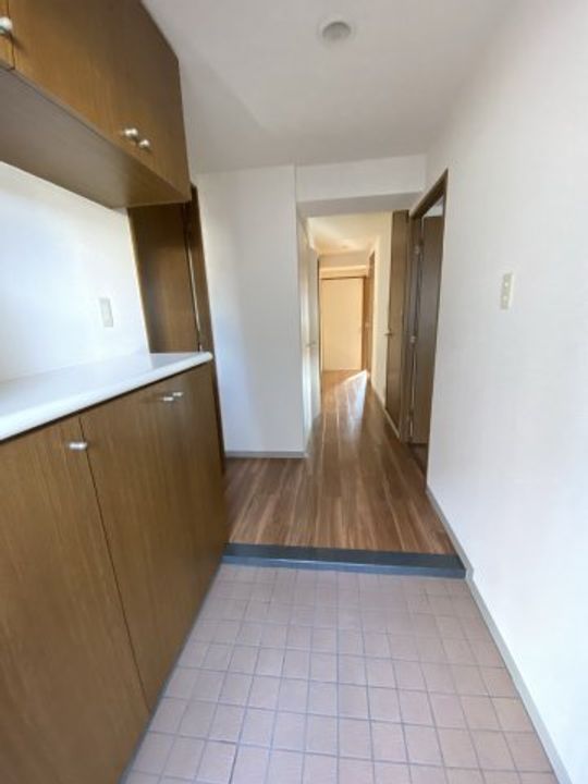 シティアガーデン甲府の玄関