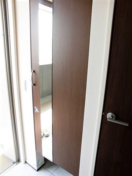 ラフィネ宿河原の玄関