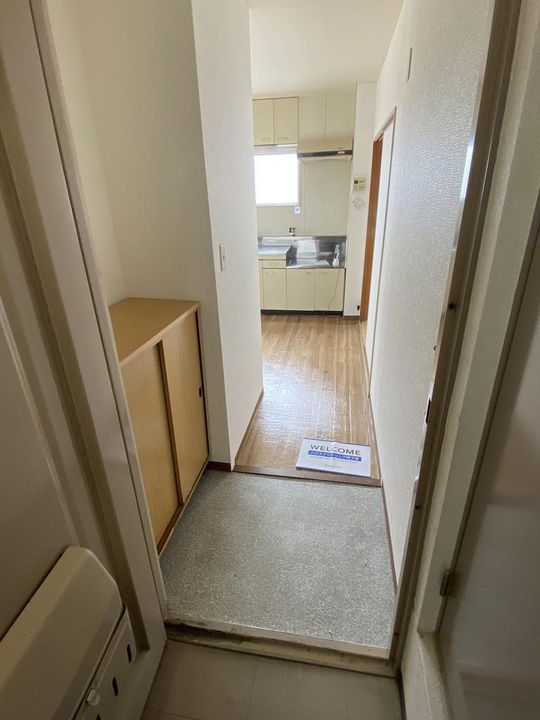 三和ハイツの玄関
