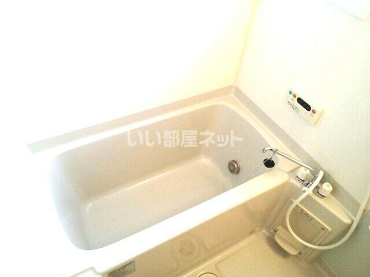 兵庫県西脇市和田町(アパート)の賃貸物件の風呂