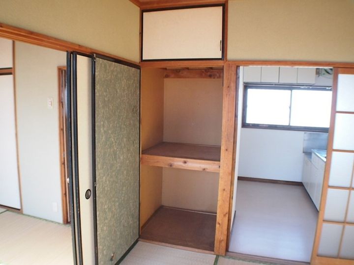 メゾン南木の内装