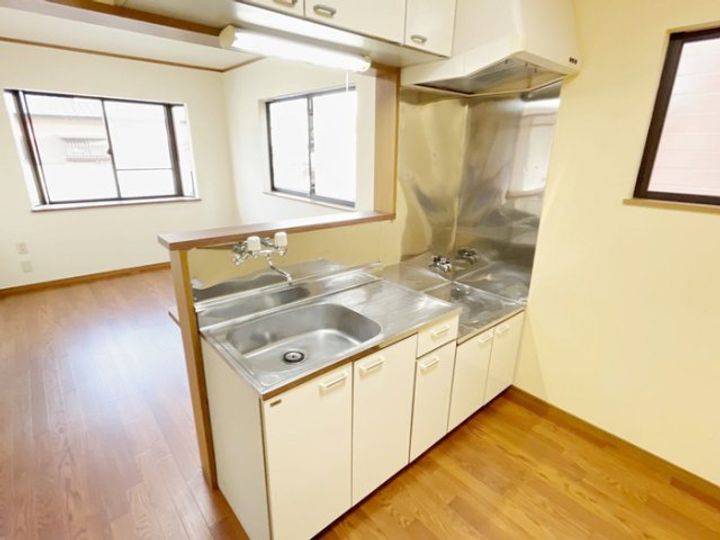 群馬県前橋市天川原町1(アパート)の賃貸物件のキッチン