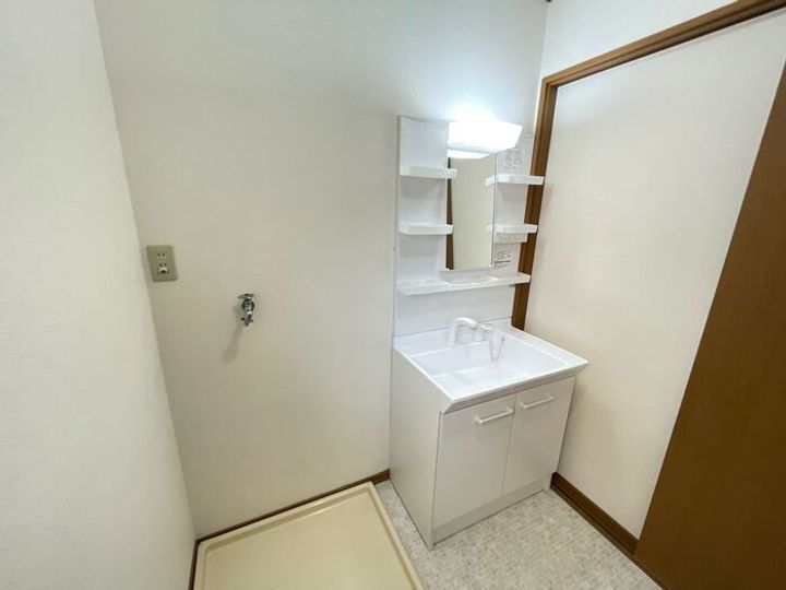 群馬県前橋市天川原町1(アパート)の賃貸物件の内装