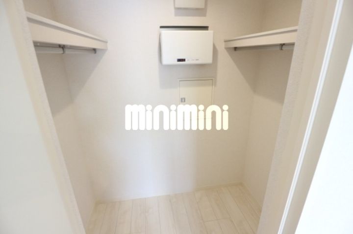 ドッゴミームの内装