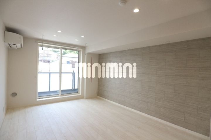 ドッゴミームの居間