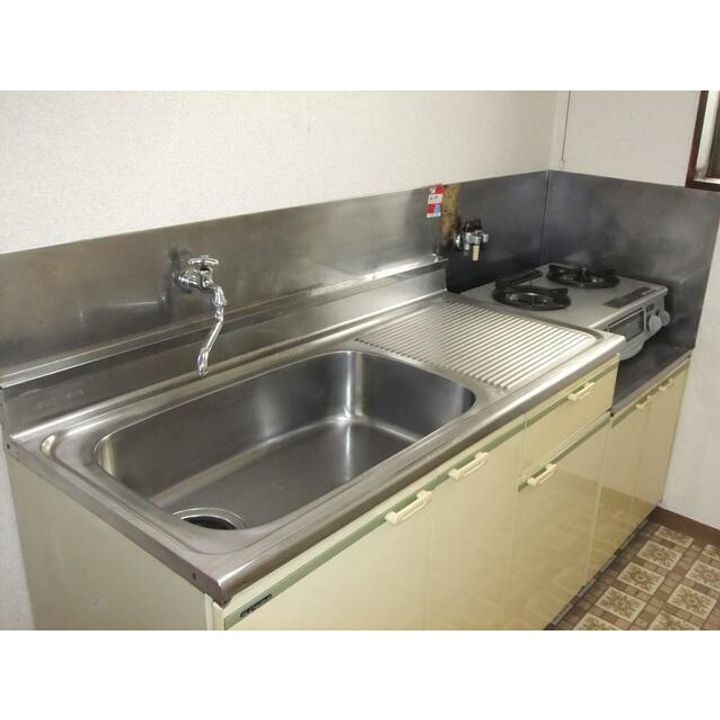 神奈川県小田原市栄町2(アパート)の賃貸物件のキッチン