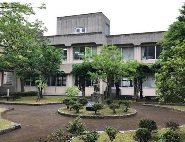 山口県防府市緑町2(一戸建)の賃貸物件の周辺