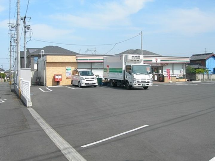 ル・シェルAの周辺