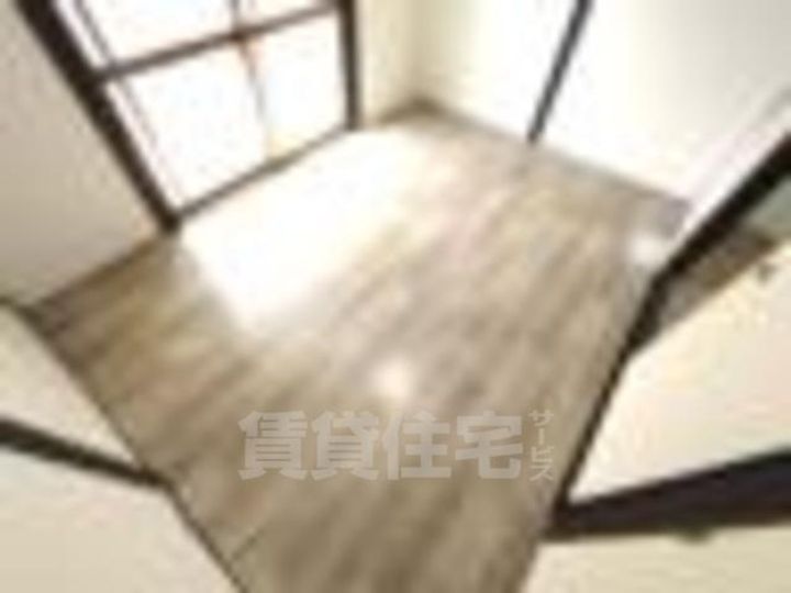 NSアパートの居間