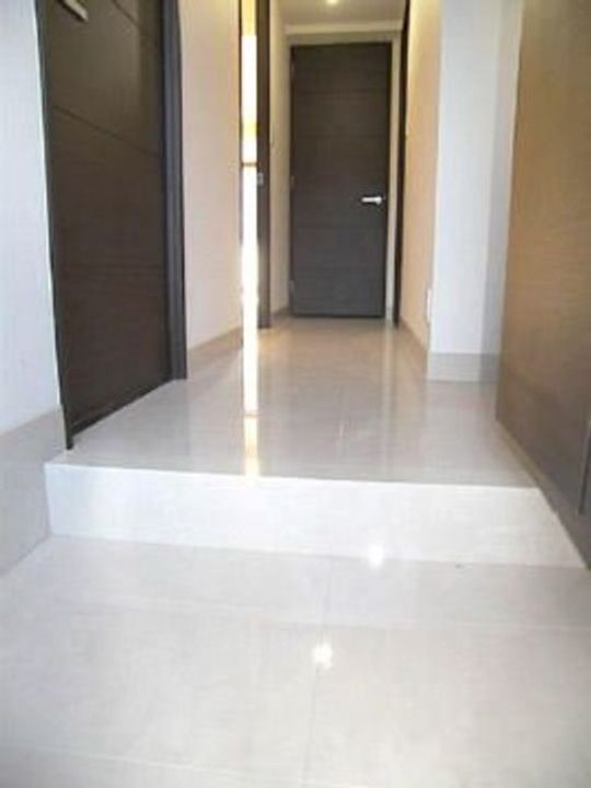 クール・ドゥ・サンセールの居間