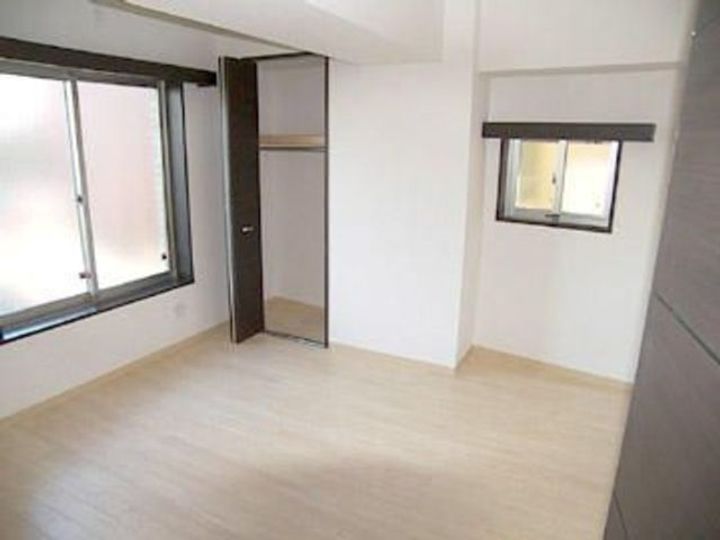 クール・ドゥ・サンセールのその他画像