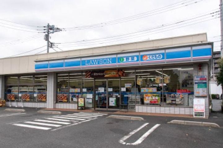 クール・ドゥ・サンセールの周辺