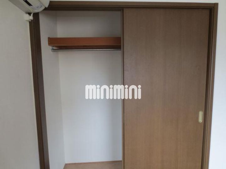 メゾンシャルモン弐番館の内装