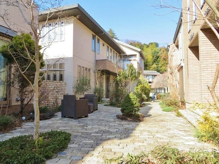 リンジュドゥプリムEの外観