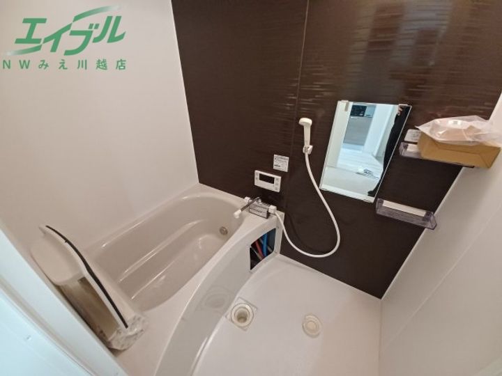 メゾンモンマルトル江場の風呂