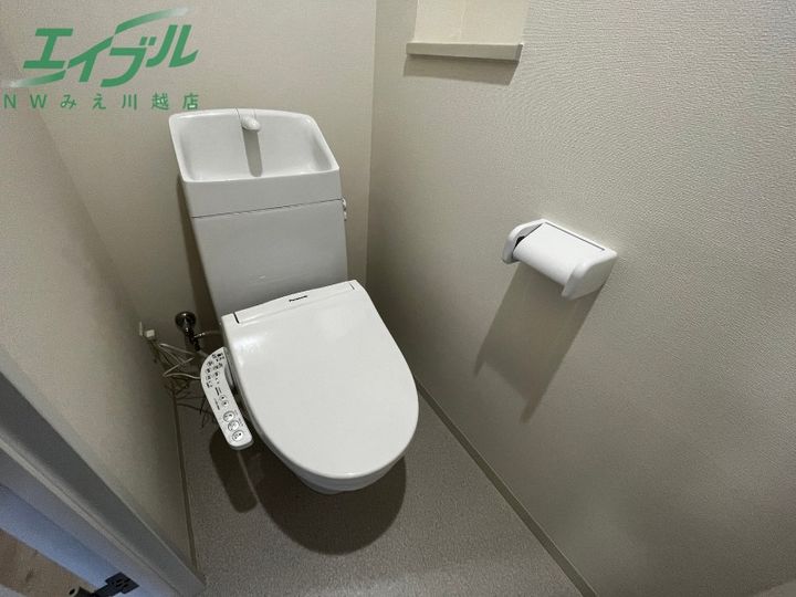 メゾンモンマルトル江場の内装