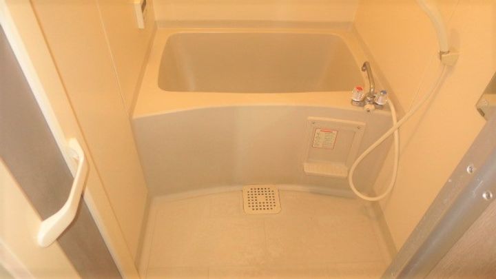 スチューデント スイートの風呂