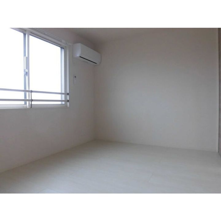 ラフィーネ益城 B棟の内装